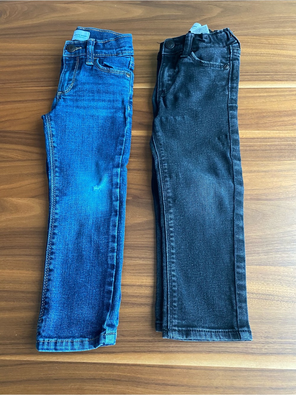 Old navy toddler jeans 3T (2)